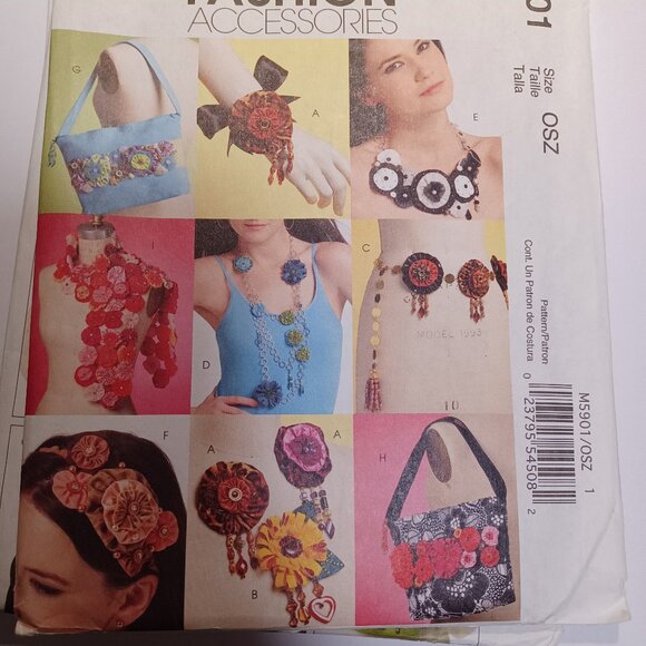 McCall's FASHION ACCESSORIES, Pattern - Picture 1 of 1